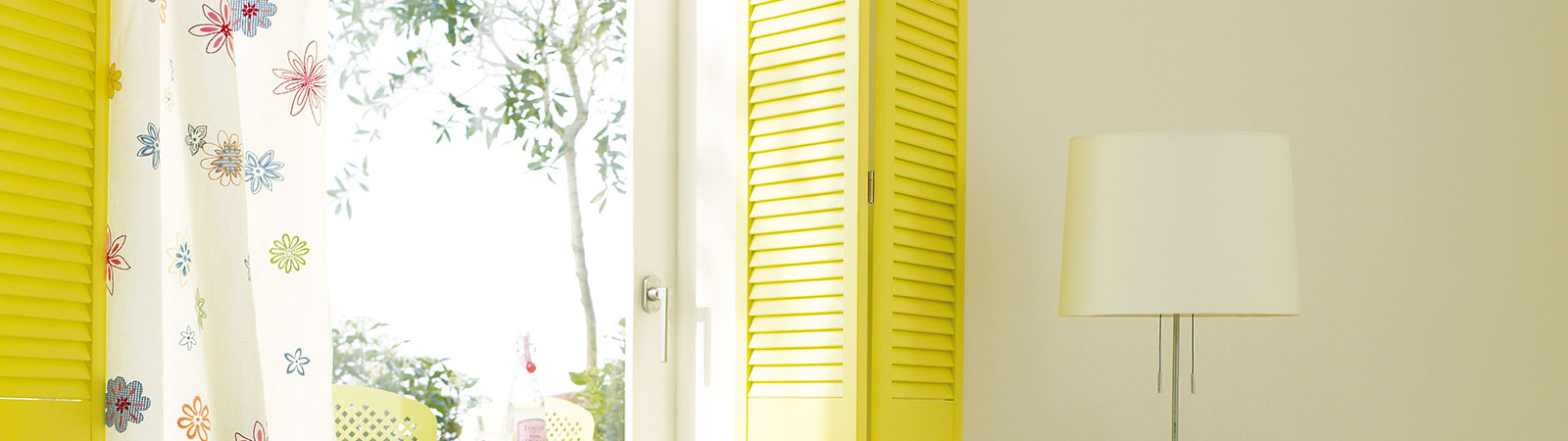 Osmo Anstriche und Farbe zum Schutz und Reinigung von Türen und Türrahmen im Wohnbereich innen