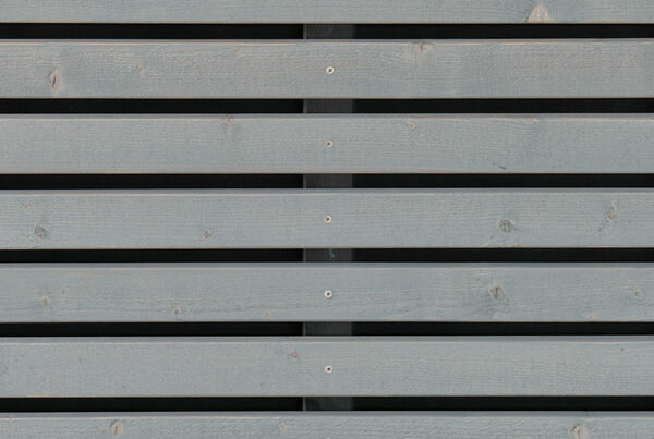 Osmo Fassaden - Trendfarbe Grau - Fichte Sonderton Blaugrau endbehandelt