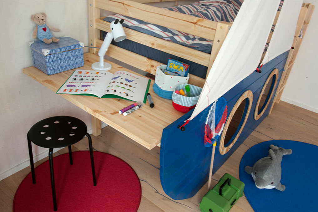 Sailboat loft bed with crafting table made from Osmo profiled wood in Dekorwachs 3125 Blue