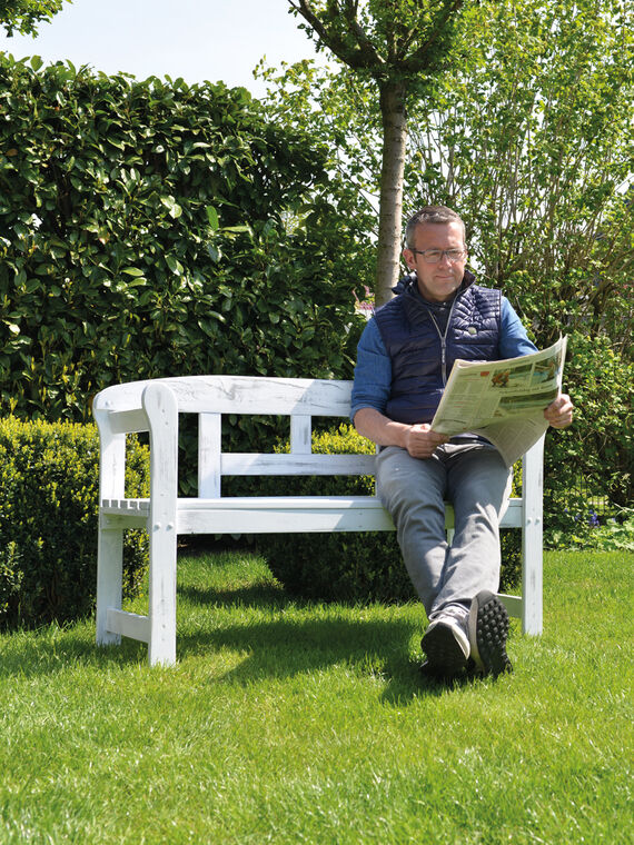 Make your own DIY vintage bench with Osmo Country Colour