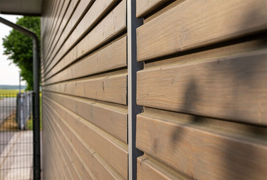 Osmo protect your wooden cladding against mould, fungal and algae.