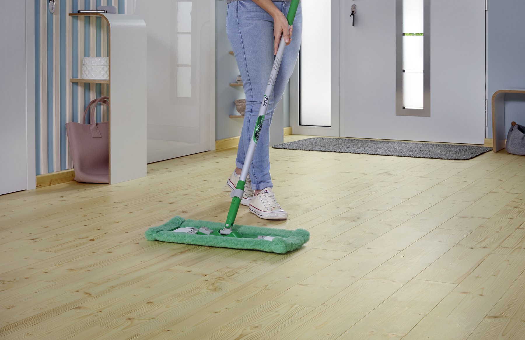 Reinigung und Pflege mit System