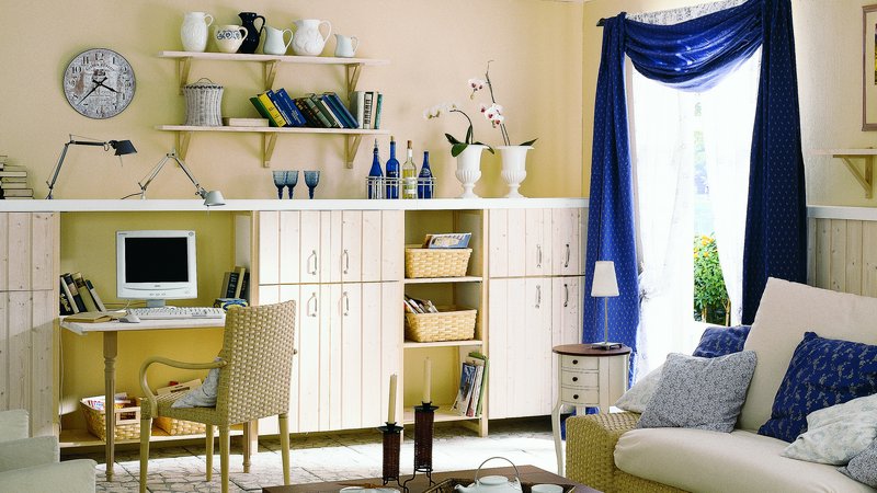 Dreikantleisten, Deckenleisten & Tischkantleisten