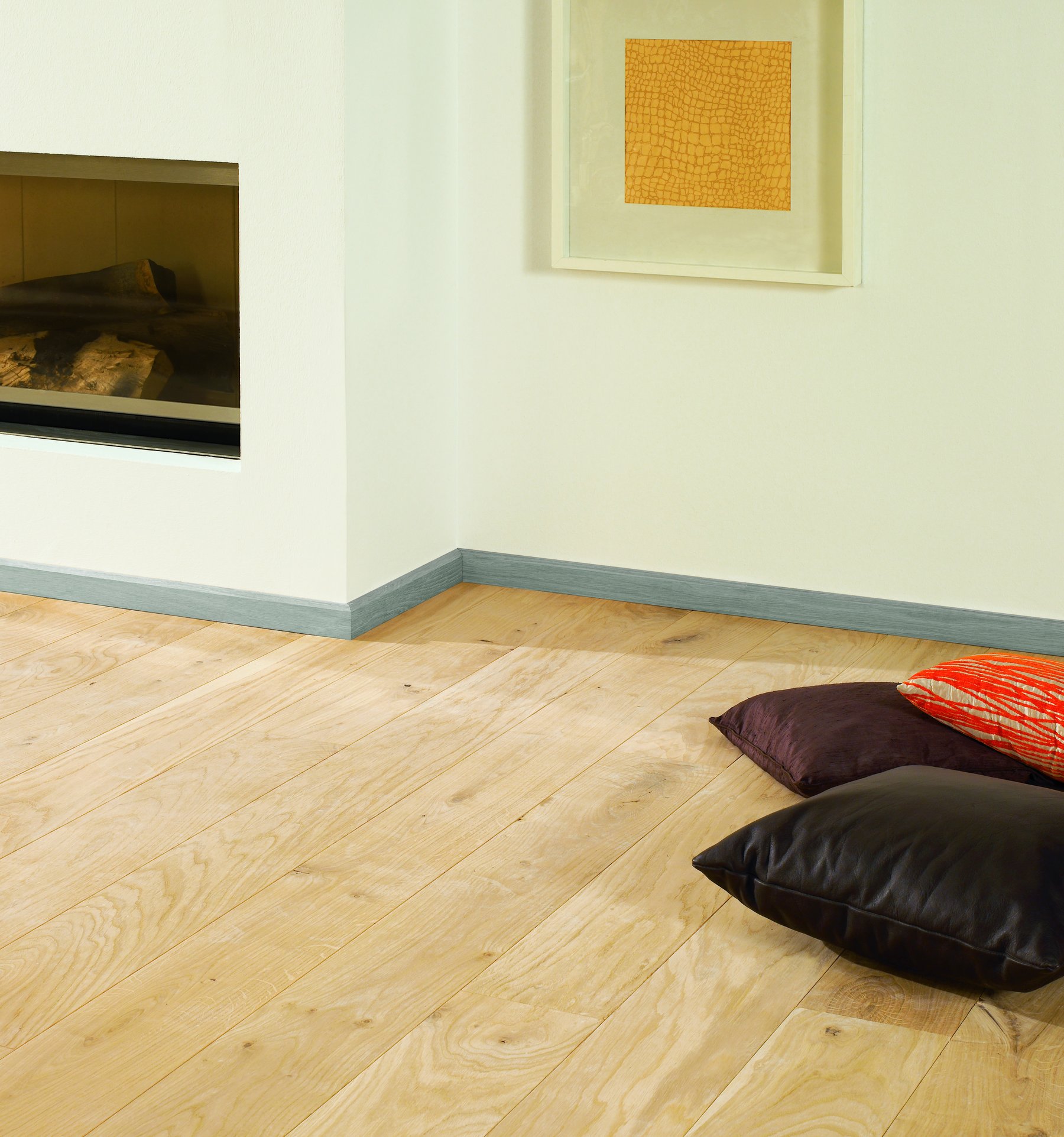 Fussbodenleisten in Trendfarbtönen