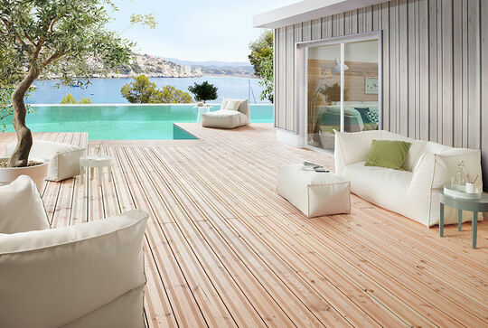 Osmo Douglas Fir decking with garden furniture