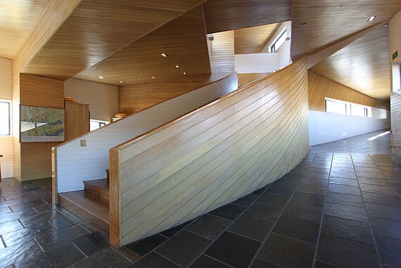 Side view of wooden stairs and walls at Hotel Salto Chico Chile