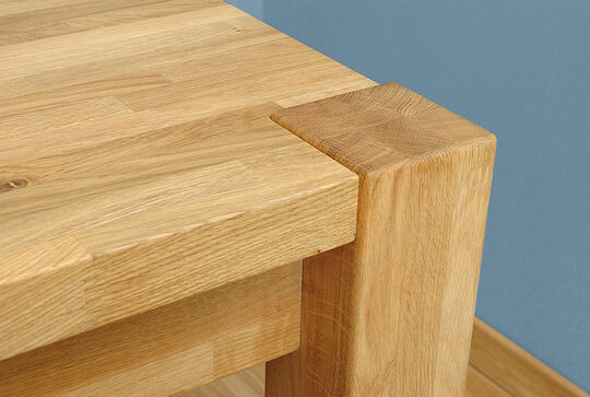 Osmo Holz und Color - Holz für den Möbelbau - Möbelstollen