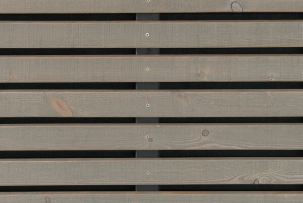 Osmo Fassaden -Trendfarbe Grau - Lärche Sonderton Silbergrau endbehandelt