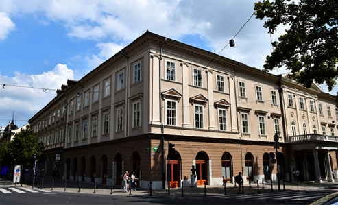 Osmo Hartwachs-Öl schützt den Eichenfußboden der neuen Räume der Musikakademie in Ljubljana