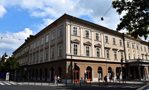 Osmo Hartwachs-Öl protects the Oak flooring of the new rooms of the music academy in Ljubljana