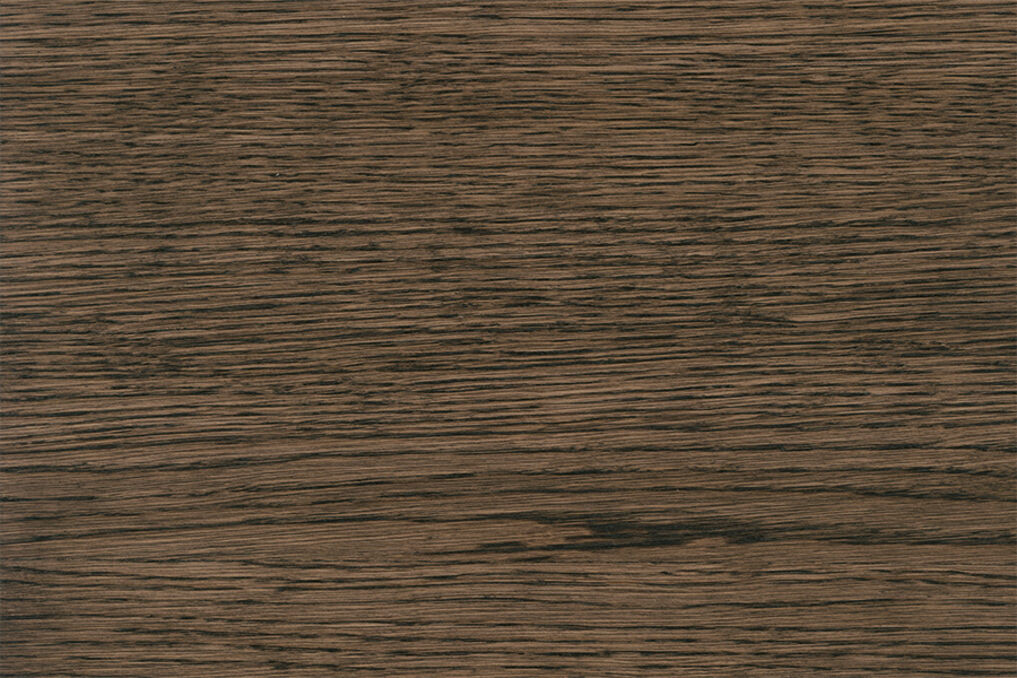 Schwarzer Farbton mit Osmo 2K Holz-Öl – 6100 Farblos mischen mit 6190 Schwarz. Mischverhältnis 1 zu 1 mit Osmo Profitipps
