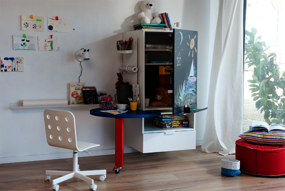 Arts and crafts cabinet with table built with Osmo wood products and coating systems