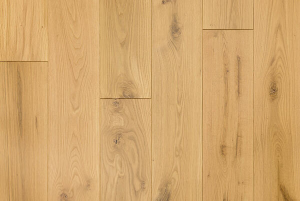 Oak rustic has all of the typical wood characteristics and a significant colouring.