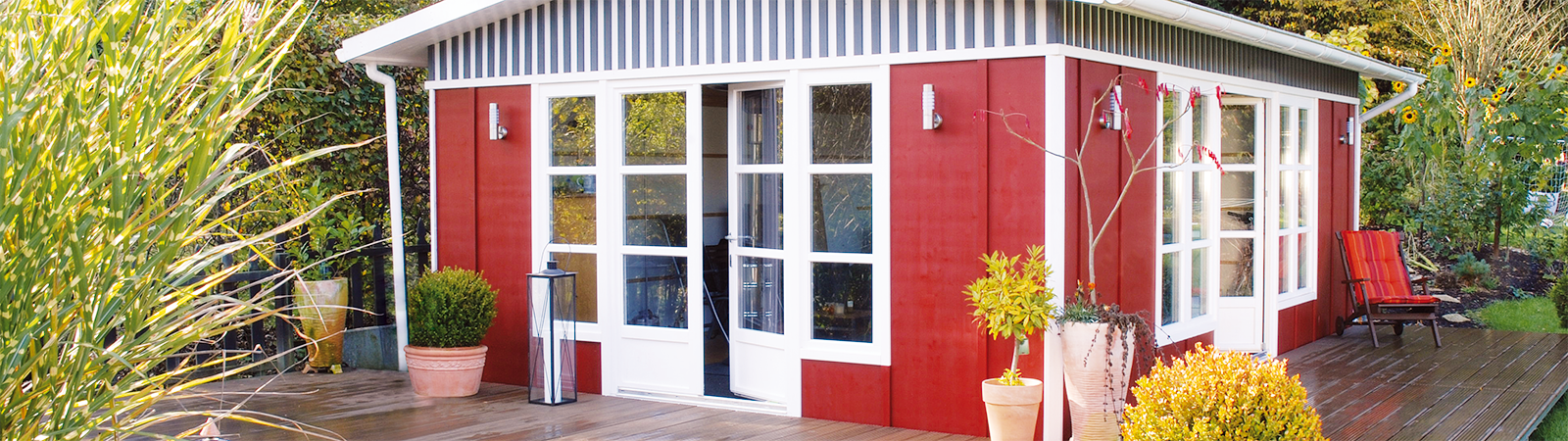 Ihr ganz persönliches Außen-Atelier mit Osmo Landhausfarbe 2308 Nordisch Rot