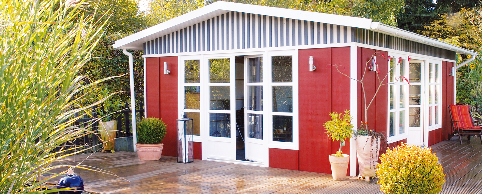 Traum-Gartenhaus mit klassischer Landhausfarbe 2308 Nordisch Rot
