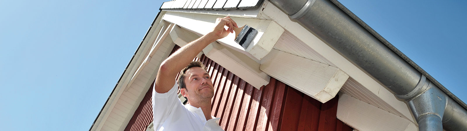 Gables, roof soffits & balconies